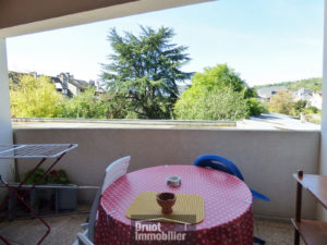 Appartement de type 2 avec terrasse