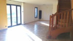 Appartement duplex T5 avec terrasse et grand garage, centre ville