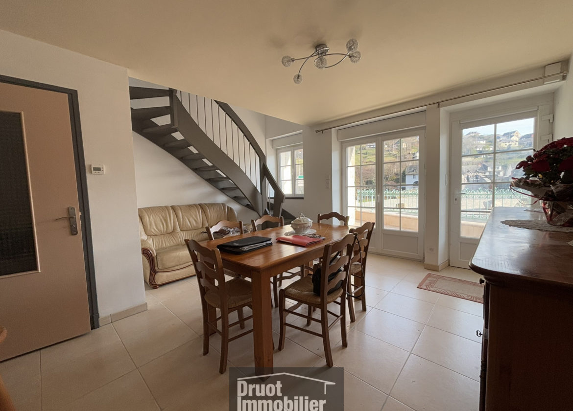 Appartement meublé de type 3 à Entraygues sur Truyère