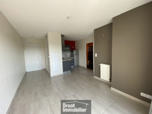 Appartement T1 Bis - ONET LE CHATEAU
