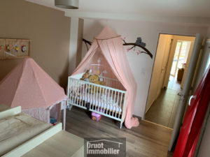 Appartement T3 avec jardin, garage et 1 place de parking