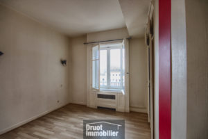 Appartement T4 - Place d'Armes