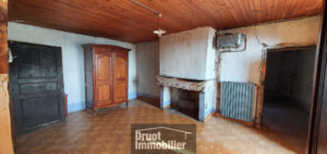 AUBRAC - Maison avec terrain