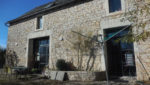 Belle maison en pierres de type 4 avec jardin