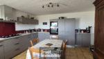 Belle propriété en pierres avec maison d'habitation, dépendances, terrain