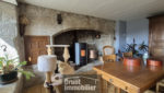Belle propriété en pierres avec maison d'habitation, dépendances, terrain