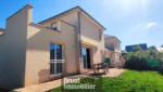 BOZOULS, proximité des commerces, maison de Type 5 avec garage et jardin attenant