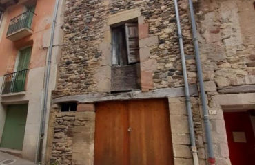  Maison, à rénover, située au centre du village de SAINT COME D'OLT