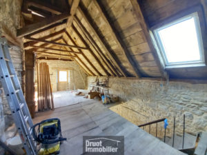  Maison de Type 3, sur une parcelle de 3355 m2 à 8 minutes de BOZOULS