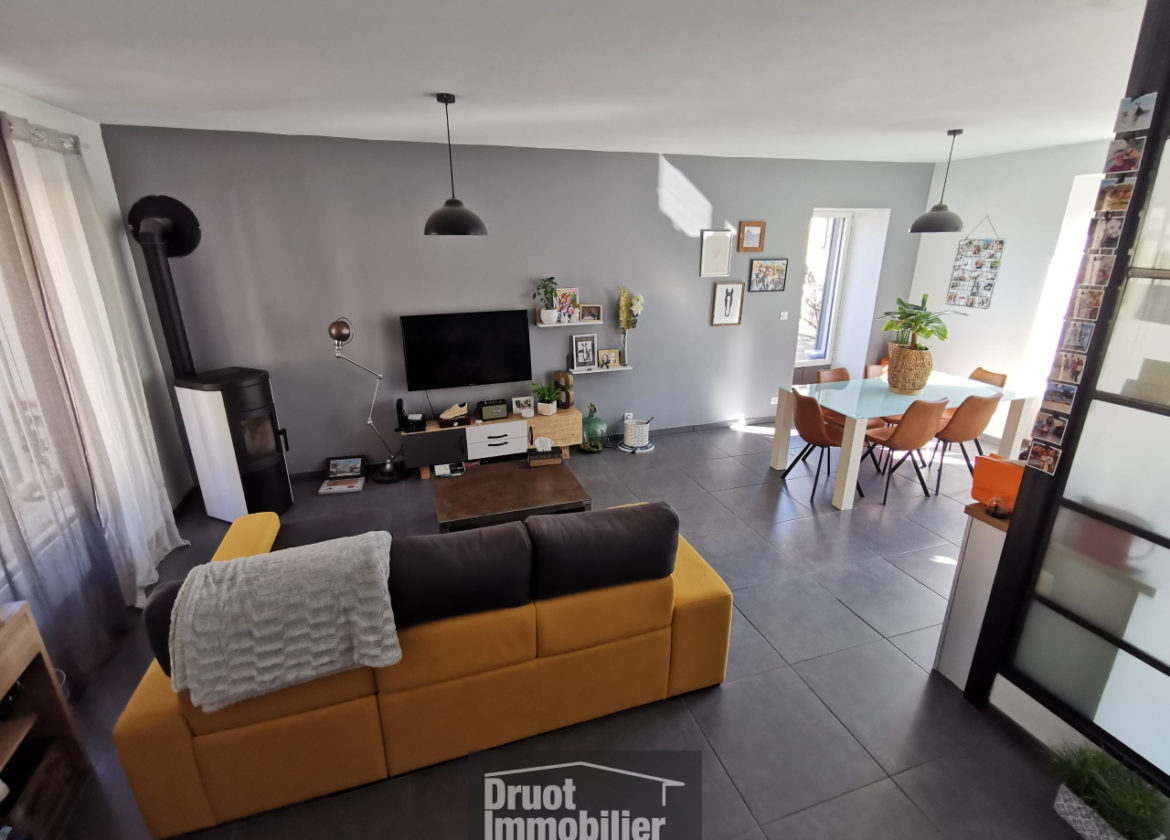  Maison de ville T4