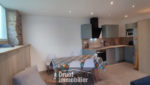 Cœur de village ESTAING, maison T5, garages, terrasse, gîtes, le tout rénové