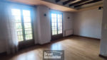 Centre ville ESPALION, appartement de Type 3, balcon, garage.