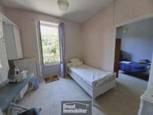 Coeur de village, ST COME, maison T4 avec garage et terrain attenant