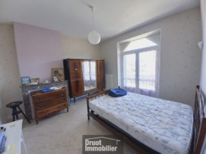 Coeur de village, ST COME, maison T4 avec garage et terrain attenant