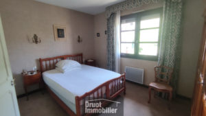 Coeur de ville ESPALION, maison avec garage et jardin
