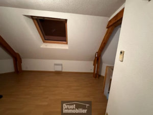 DUPLEX Dernier étage T4 - CENTRE VILLE D'ESPALION