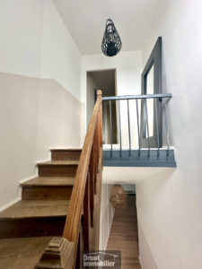 DUPLEX TYPE 4 À LAGUIOLE - ETAT NEUF