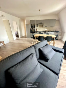 DUPLEX TYPE 4 À LAGUIOLE - ETAT NEUF