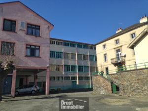 Ensemble immobilier à rénover