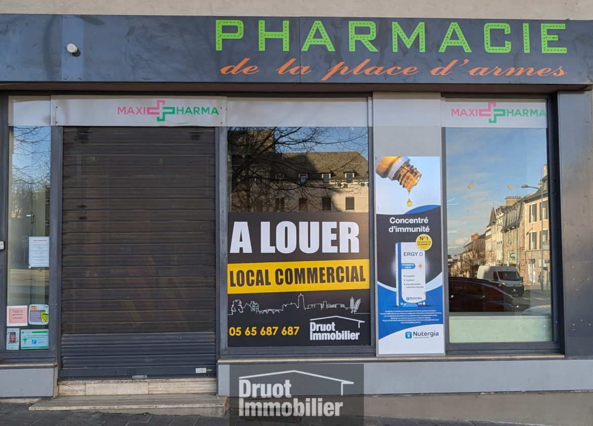 Local commercial 115m2 - Place d'Armes - RODEZ
