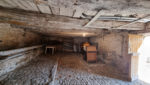Maison avec cour et terrain non attenant à 20m