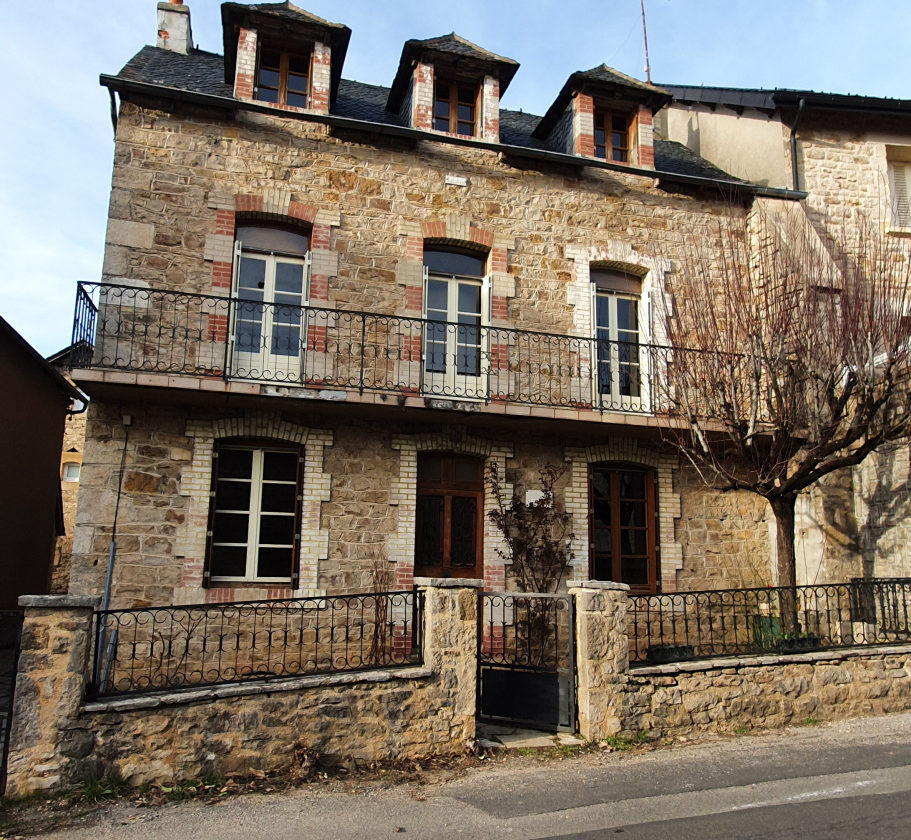 MAISON avec JARDIN - 190m2