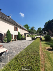 Maison de caractère avec grange sur 3.500m2