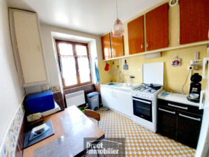Maison de Type 4 avec jardin en coeur de ville SAINT COME D'OLT