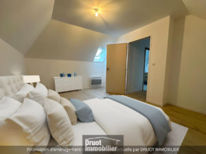 MAISON DE TYPE 4 ENTIÈREMENT RÉNOVÉE LAGUIOLE