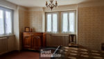 Maison en pierres, 3 chambres, garage au coeur du village d'ESTAING