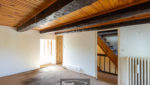 Maison en pierres avec grand terrain attenant