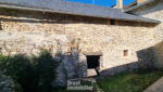 MAISON - GRANGE de 55m2 - garage et cour. CRUEJOULS.