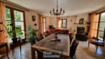 MAISON ST GENIEZ D'OLT AUBRAC -170m2- sous sol garage et terrain de 2046m2