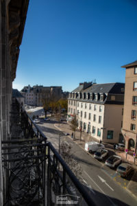 Tour de ville appartement T4 avec ascenseur et place de parking