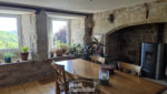Belle propriété en pierres avec maison d'habitation, dépendances, terrain