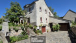 CAMPUAC, maison de village, cour intérieure, garage