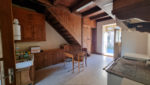 MAISON avec jardin et terrain. - Ancienne Auberge - Secteur Laissac