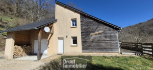 Maison de Type 4, terrain, garage, SAINT CHELY D'AUBRAC