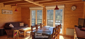 Maison de Type 4, terrain, garage, SAINT CHELY D'AUBRAC