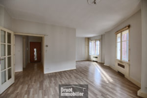 Appartement T4 - Place d'Armes