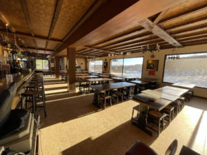 CHALET AUX PISTES DE SKI DU BOUYSSOU