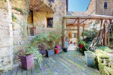 Charmante maison ancienne rénovée - Salles-la-Source