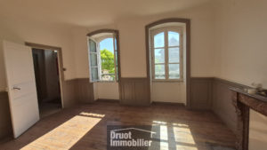 Ensemble de deux maisons, garage, terrain, ESPALION