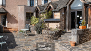 Ensemble immobilier professionnel de charme - Site touristique unique