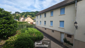 IMMEUBLE - Ancien Hôtel avec appartements- terrasses et garages