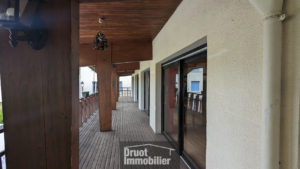 LOCAL PROFESSIONNEL - RESTAURANT PISCINE