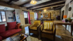 Maison de Type 3, rénovée, coeur de village à ESTAING