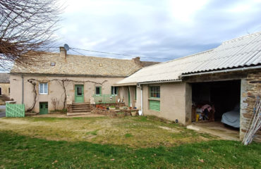 Maison de type 4 avec jardin
