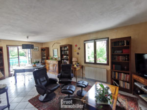 MAISON T5 - ONET LE CHATEAU