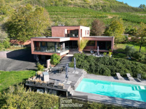 Villa Valady 190m2 habitables - 4400m2 de terrain